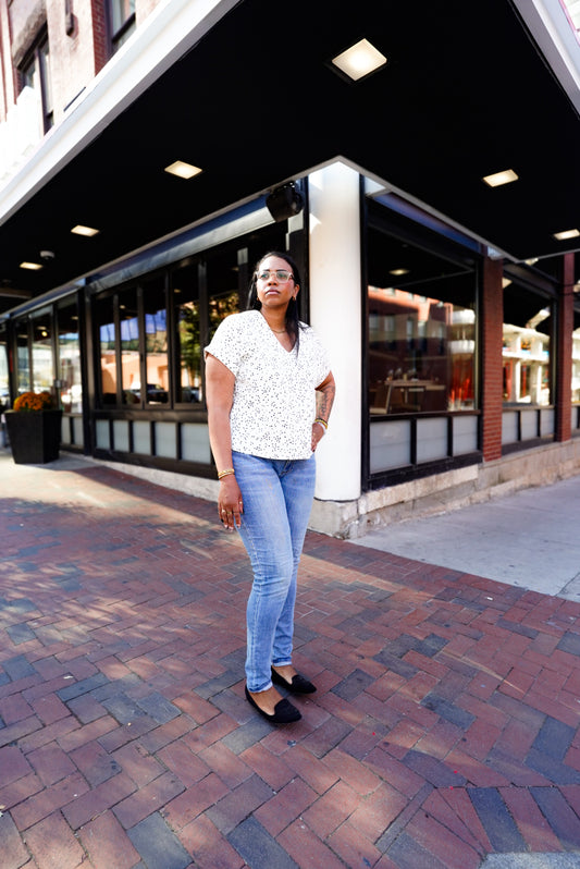 Mid Rise Light Wash Jeans